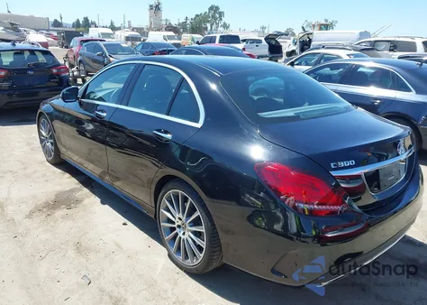 2019 Mercedes-Benz C 300 из США, поврежденный, VIN 55SWF8DB0KU306606